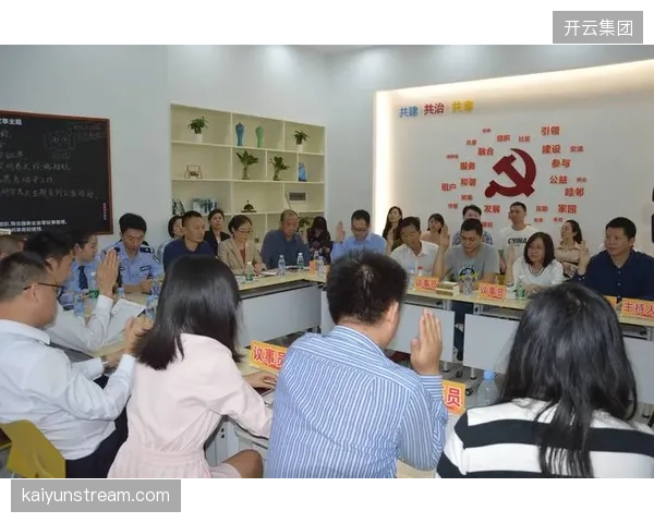 从“街道代管”到“居民自治”，最终指向的是构建社会健康资本的最小闭环单元